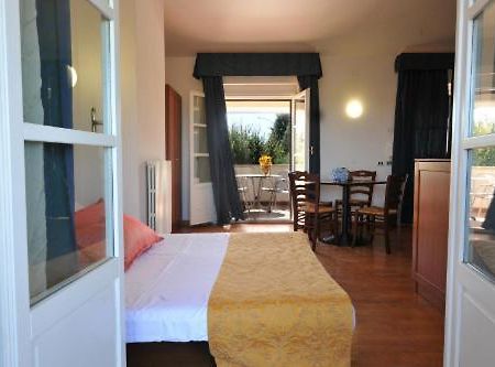 Holiday House Aurora Cortona Eksteriør billede